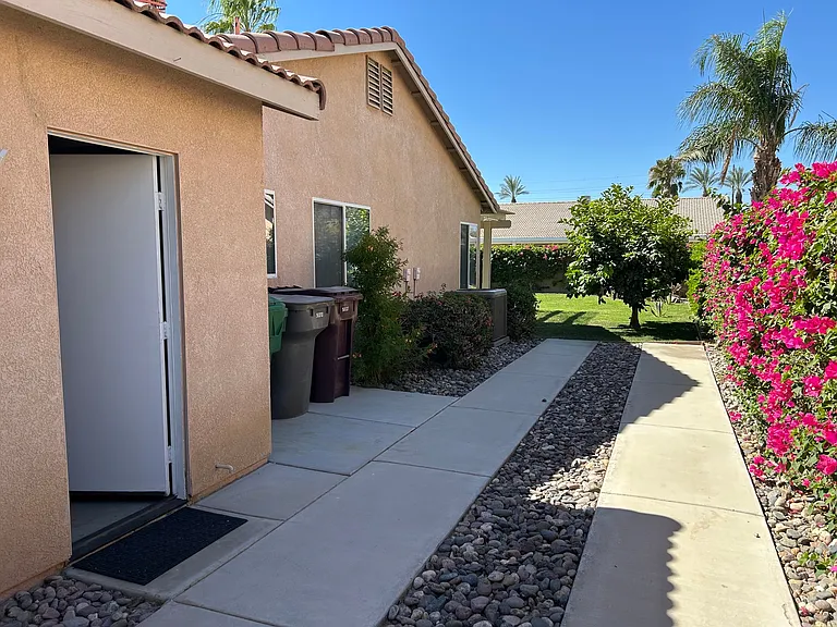 81367 Avenida Camelia — Photo 27