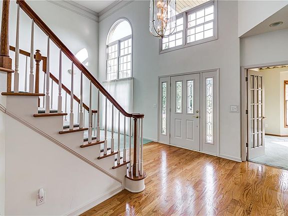 2nd image of 29297 Rocky Pointe