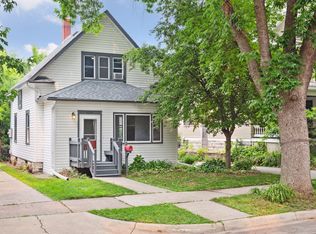 1237 Hague Ave, Saint Paul, MN 55104