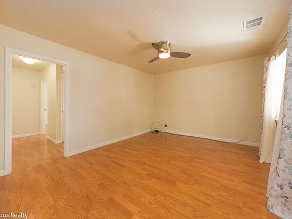 5th image of 328 N 21st St