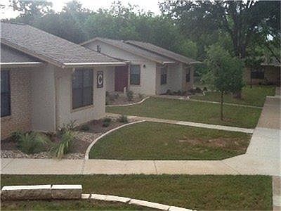 1st image of 1001 Pecan Valley Dr