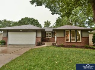 10917 Y St, Omaha, NE 68137