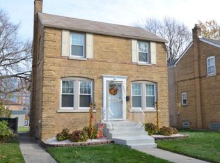 9421 S Sacramento Ave, Evergreen Park, IL 60805