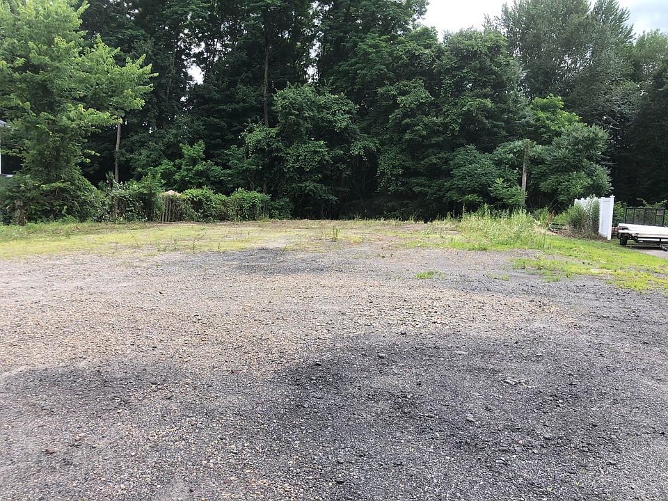 1st image of Swetland Ln