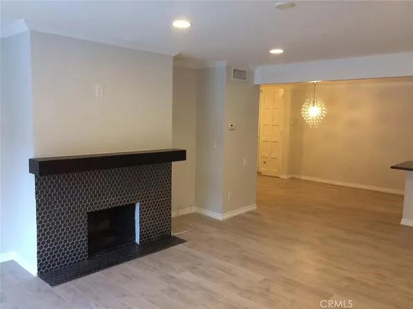 5334 Lindley Ave Unit 122, Encino, CA 91316
