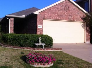 5929 Missy Ln, Fort Worth, TX 76131