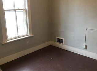 214 W 12th St, Holland, MI