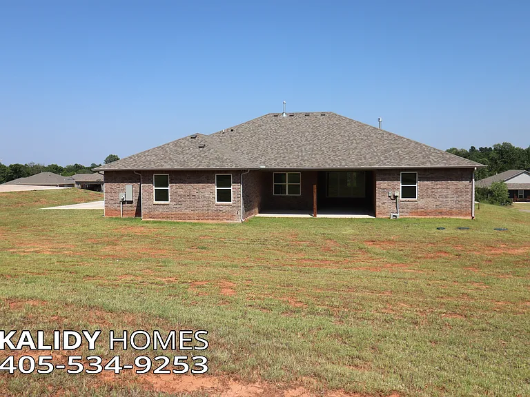 2141 Kalidy Dr — Photo 33