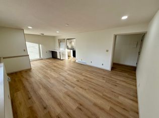 2508 S Cliff Ave APT 3, Sioux Falls, SD 57105