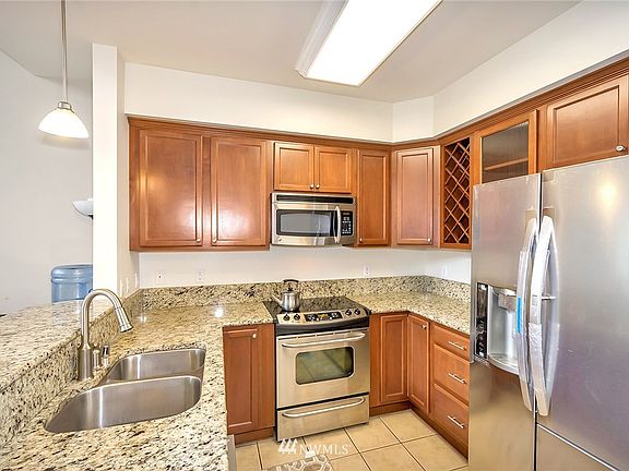 4th image of 2424 B S 41st Street #532B