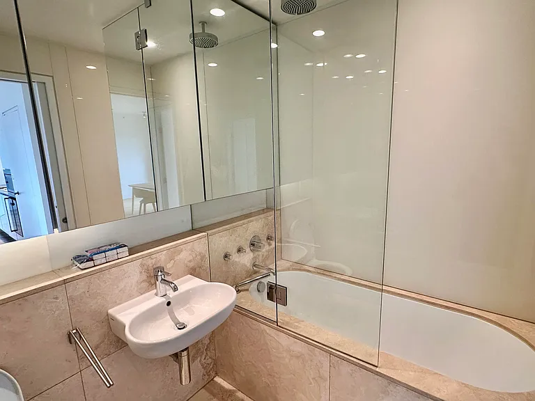 838 W Hastings St #24XX — Photo 15