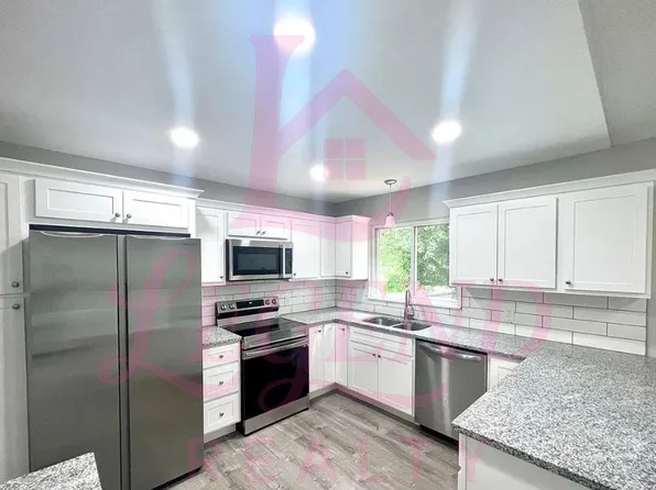 113 Mill Pond Dr, O'Fallon, MO 63366