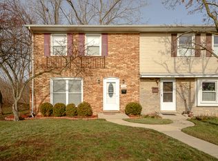 13163 Lake Point Blvd #11, Van Buren Township, MI 48111