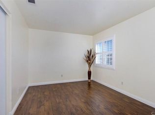 8015 La Crosse Way, Riverside, CA 92508