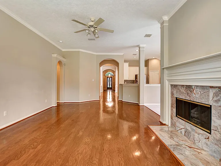 1110 Parkhaven Ln — Photo 18