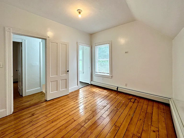 170 Alabama Ave — Photo 11
