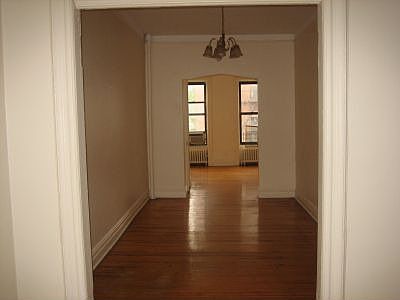 1st image of 410 E 117th St APT 3