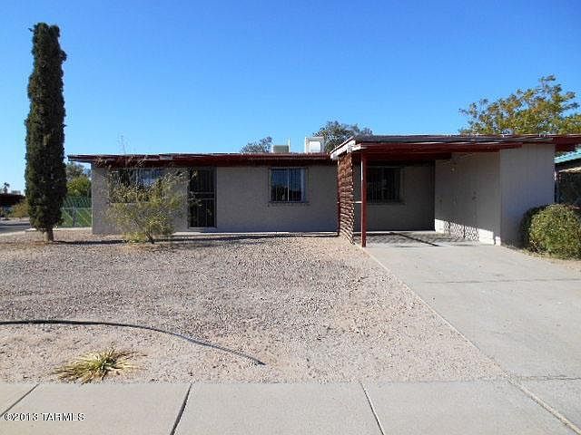 1st image of 1810 E Calle Muleta