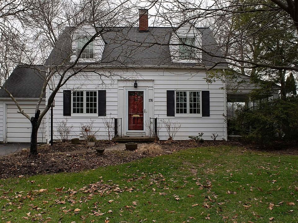 1st image of 176 E Schreyer Pl