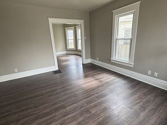 2nd image of 1716 Oakland St #1714