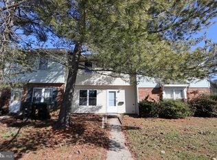 10 Maureen Ct, Sicklerville, NJ 08081