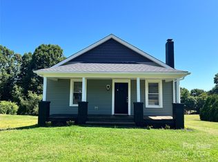 1753 Hopewell Rd, Morganton, NC 28655