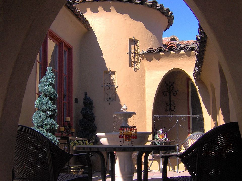 courtyard entry