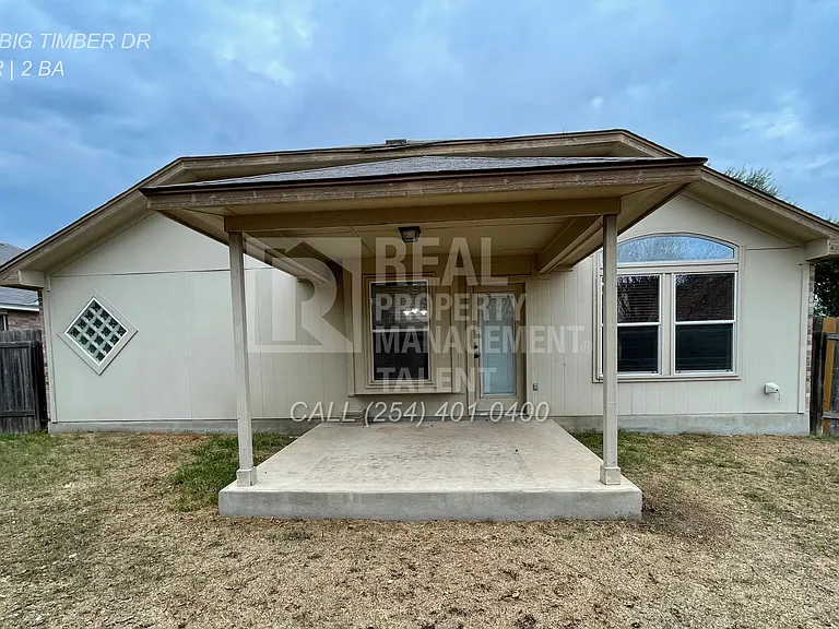228 Big Timber Dr — Photo 2