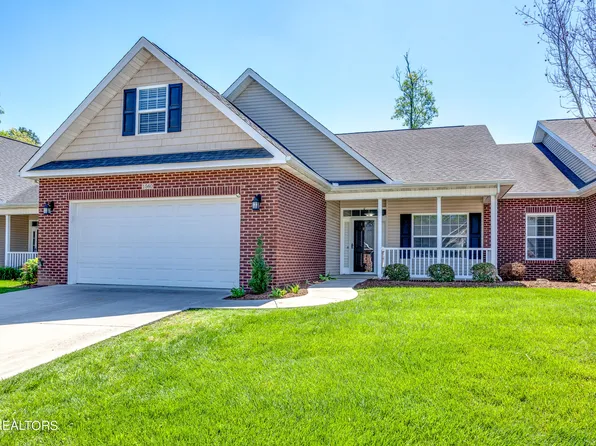 1560 Autumn Path Ln, Knoxville, TN 37918