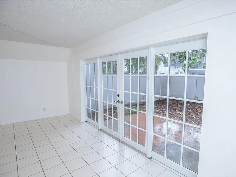 6764 SW 40th St #40 — Photo 5