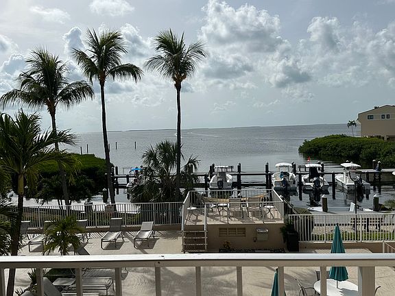 2nd image of 88500 Overseas Hwy APT 214
