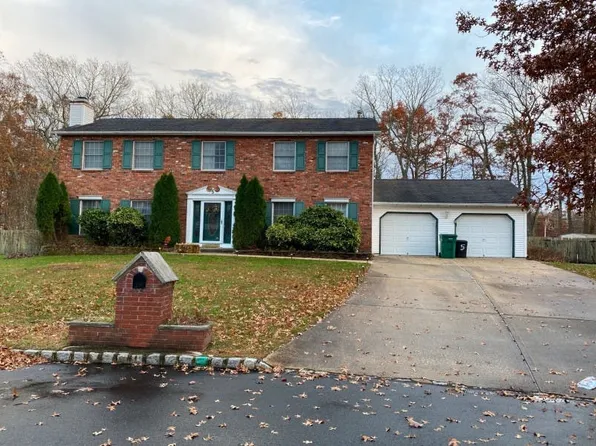 5 Yellowwood Ct, Jackson, NJ 08527
