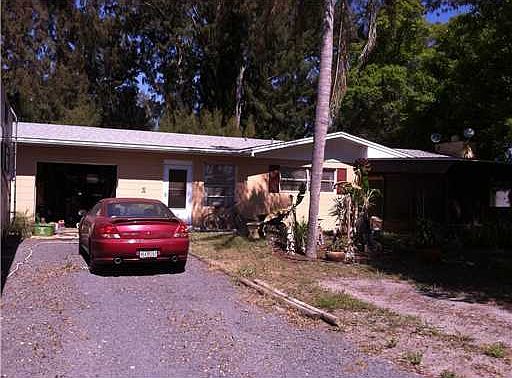 Home For Sale In Granada Parque