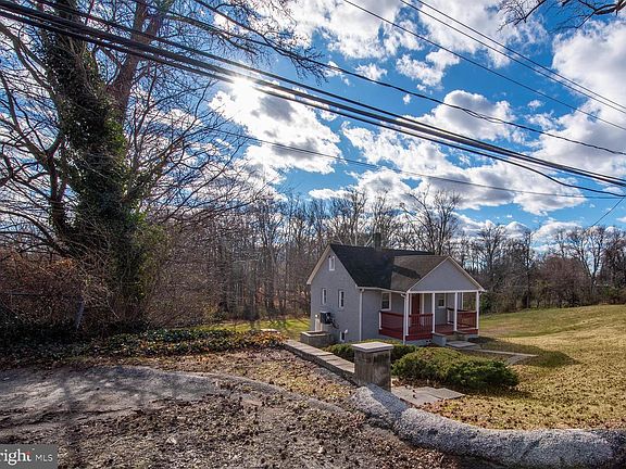 5th image of 2820 Creswell Rd #&-2826