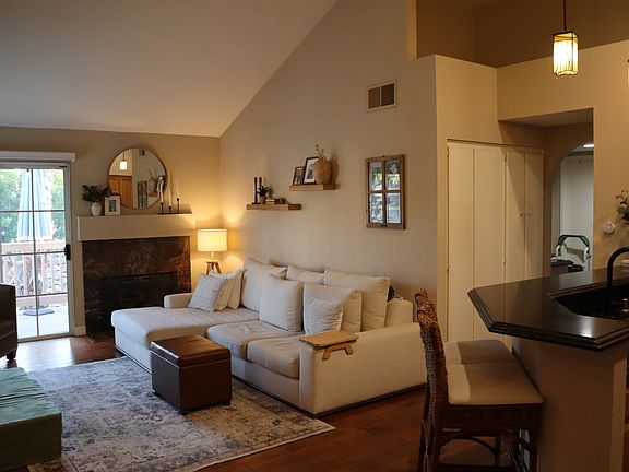 2nd image of 24342 Conejo APT 7