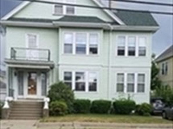 114 Lake St #2