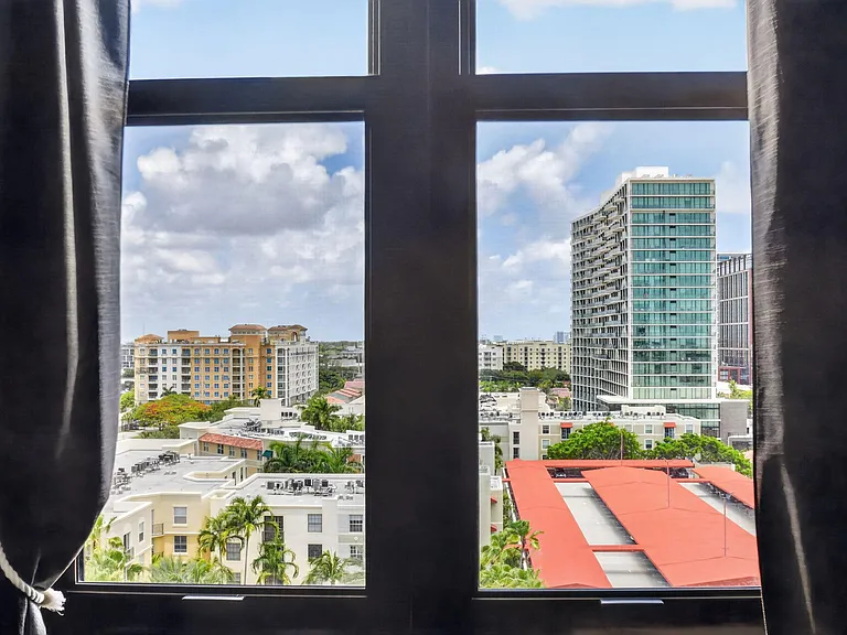 651 Okeechobee Blvd #1008 — Photo 32