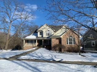 5625 Woodfield Pkwy, Grand Blanc, MI 48439