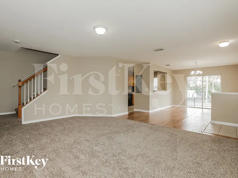 228 Draw Bridge Ln — Photo 4
