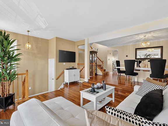 5th image of 14726 Beaumeadow Dr