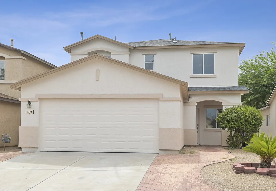 7356 S Messala Ct