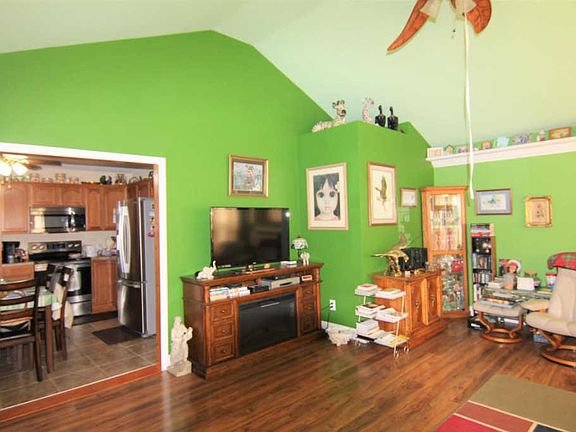 5th image of 6924 Mackin Ln