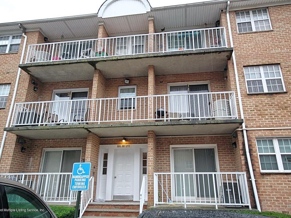 1st image of 85 Elmwood Park Dr #D46