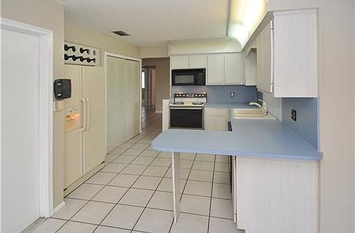 3rd image of 11708 NW 38th Pl