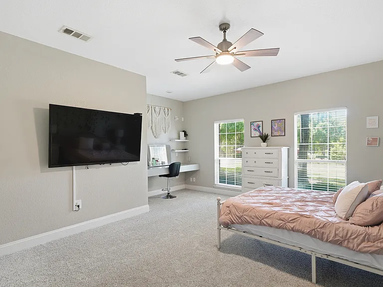 5855 Hunting Meadows Dr — Photo 42
