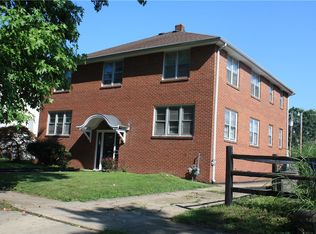 422 W William St, Decatur, IL 62522