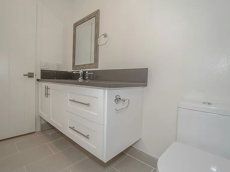 2631 S La Salle Ave #2631 — Photo 16