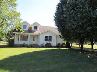 1005 Hidden Creek Dr, Berea, KY 40403