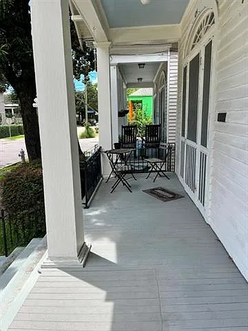 406 Hillary St — Photo 4