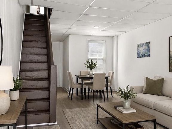 4th image of 502 Mountain St